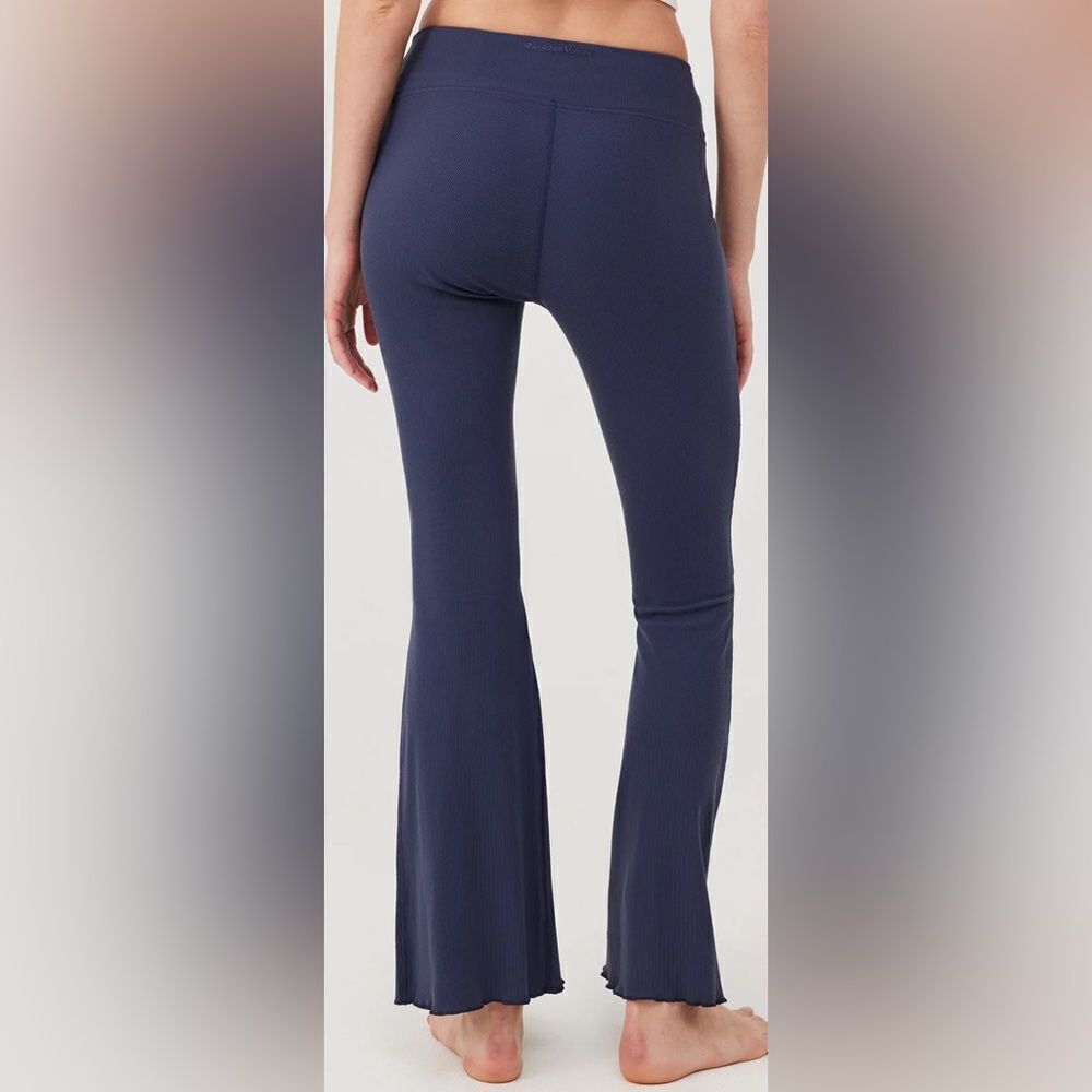 NWT Outdoor Voices Rib Kick Flare Rain rare XXS Athleisure Pants